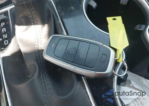 2019 Kia Stinger из США, поврежденный, VIN KNAE15LA6K6049740